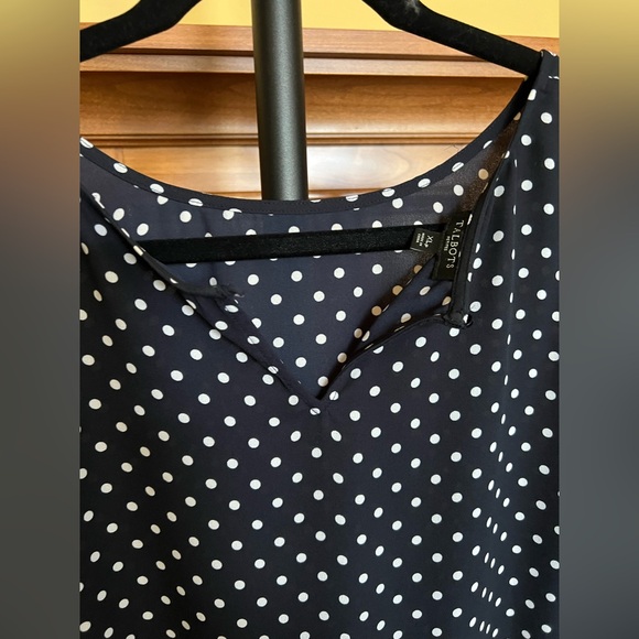 Talbots Blouse with Bell Sleeves Polka Dot Black and White Size XLP - Picture 16 of 16
